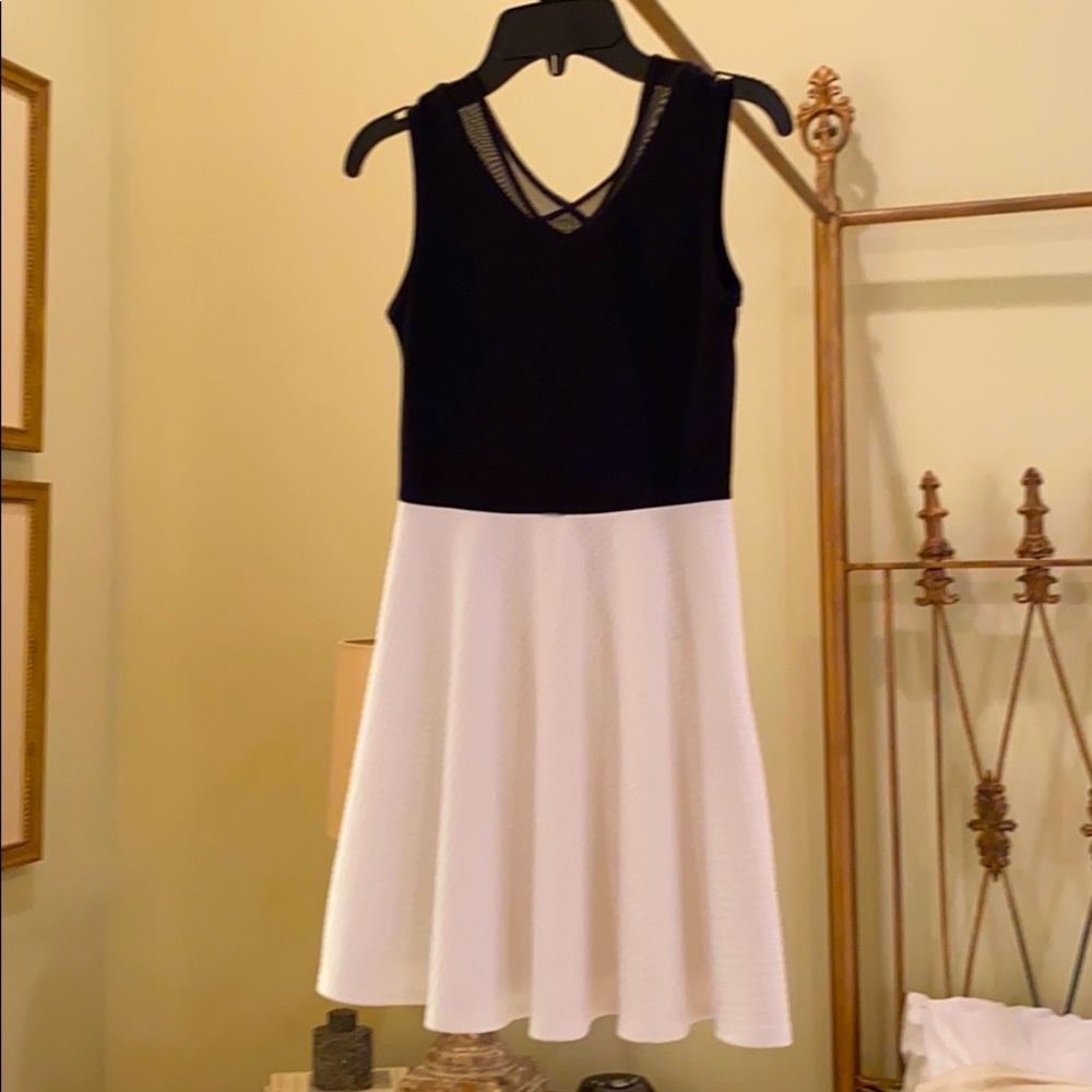 Child’s dress, worn 3 times size 10